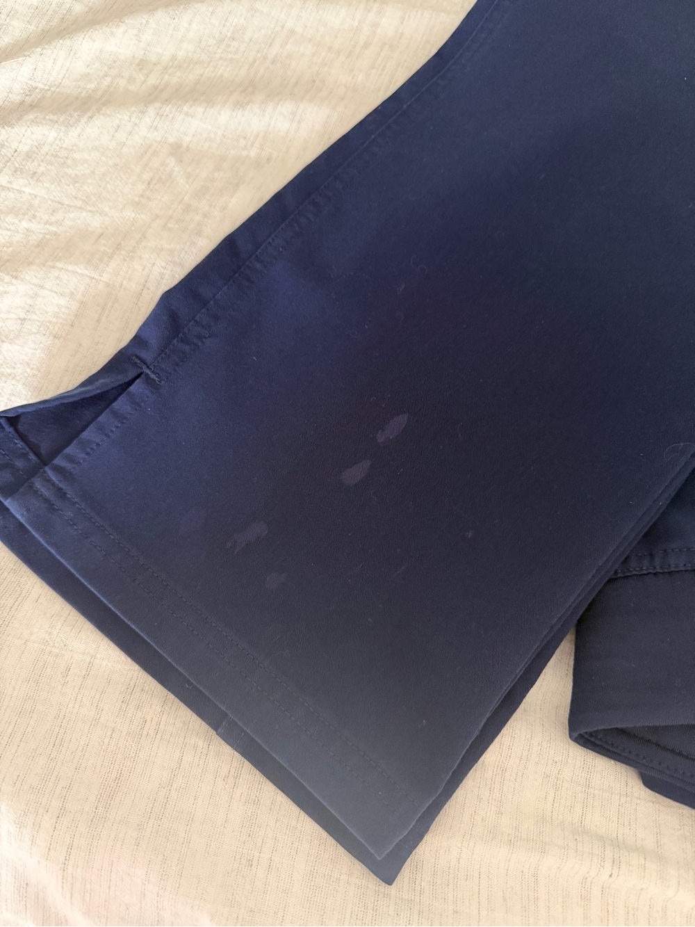 FIGS Women’s Kade™ Cargo Scrub Pants Navy Small Petite - Picture 5 of 9